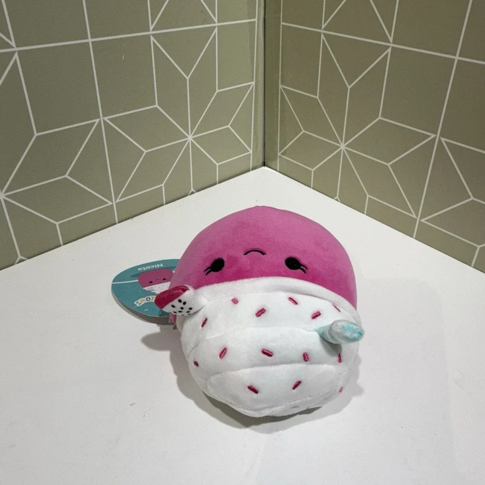 Squishmallow Food Nicota the‎ Dragonfruit Smoothie 5